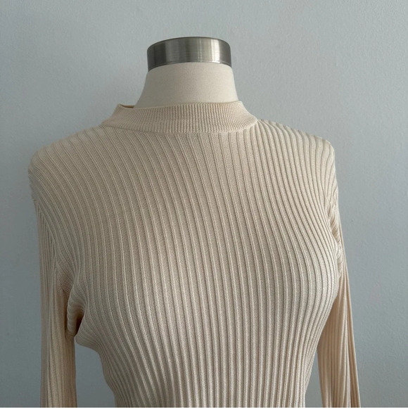 Vintage ANN TAYLOR 100% Silk Long Sleeve Ribbed Top Ivory - Picture 3 of 7